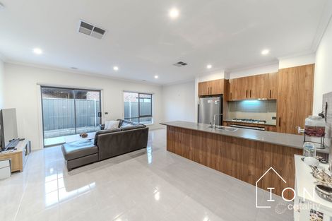 Property photo of 77 Reef Circuit Clyde VIC 3978