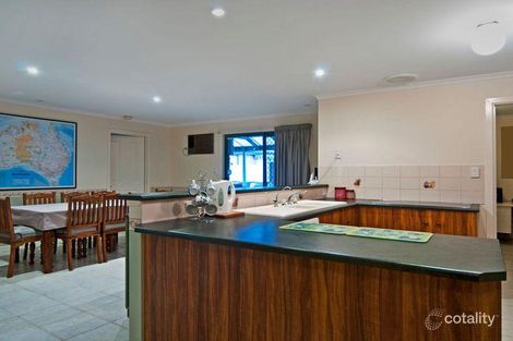 Property photo of 8 Beasley Avenue Reid SA 5118