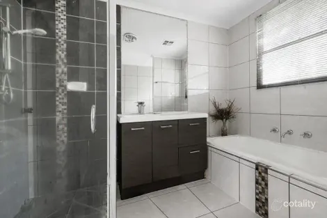 Property photo of 82 Eldorado Crescent Meadow Heights VIC 3048