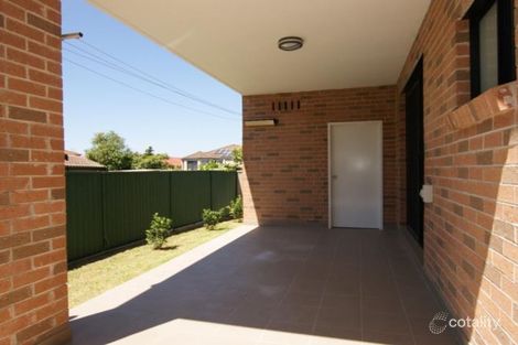 Property photo of 4/5 Resthaven Road Bankstown NSW 2200