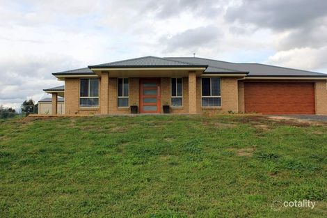 9 Vista Pl, White Rock, NSW 2795