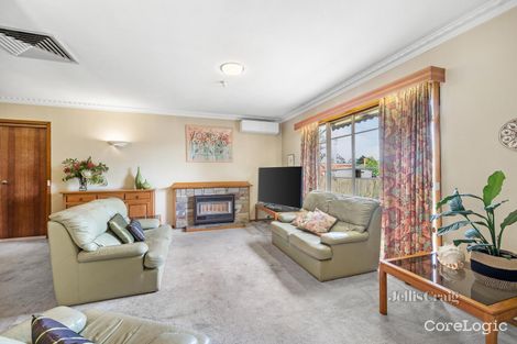 Property photo of 2 Magnolia Avenue Bentleigh East VIC 3165