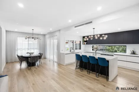 Property photo of 4 Wolfson Street Tarneit VIC 3029