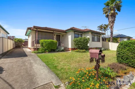 37 Yarrum Ave, Beresfield, NSW 2322