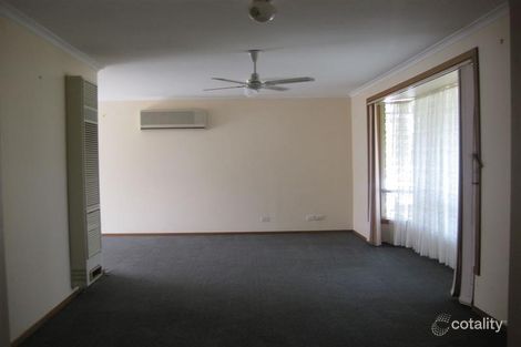 Property photo of 1/21 Whipbird Drive Carrum Downs VIC 3201