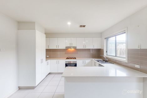 Property photo of 3/12 Bradford Drive Carrum Downs VIC 3201