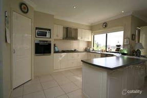 Property photo of 27 Wahroonga Avenue Wattle Park SA 5066