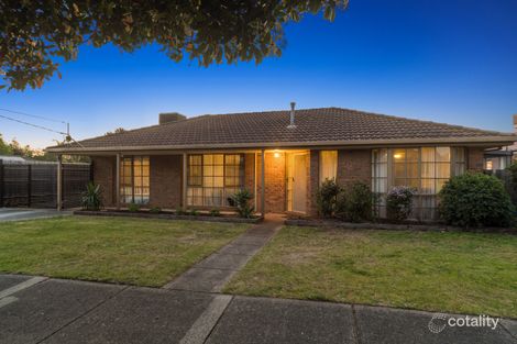 Property photo of 19 Dion Drive Carrum Downs VIC 3201