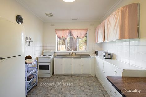 Property photo of 2 Oakdale Court Springvale VIC 3171