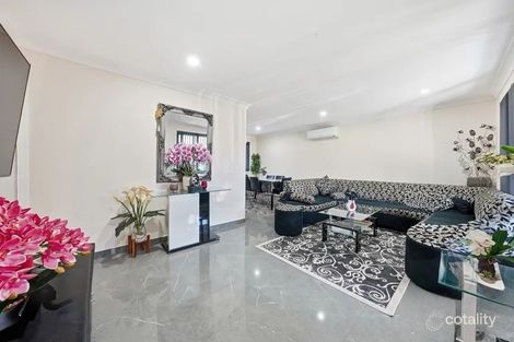 Property photo of 11 Walshe Grove Bidwill NSW 2770