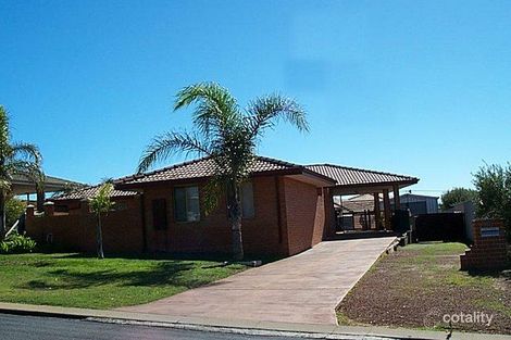 8 Wilton Cl, Mount Tarcoola, WA 6530