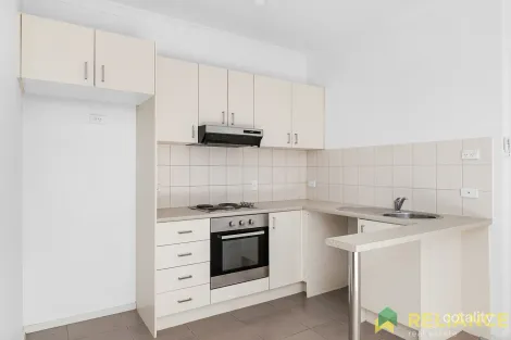 Property photo of 33/9 Petrea Place Harkness VIC 3337