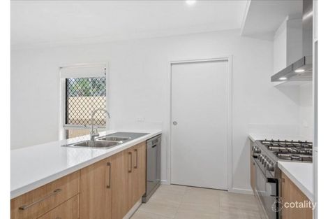 Property photo of 7 Prominence Street Pallara QLD 4110