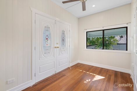 Property photo of 28 Thomas Street Blackstone QLD 4304