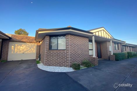 2/70 Mcintosh St, Airport West, VIC 3042