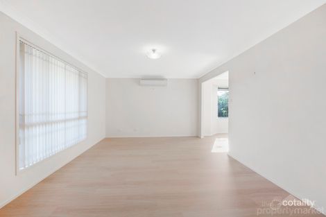 Property photo of 2 Mascord Avenue Wadalba NSW 2259