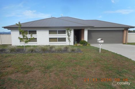 Property photo of 43 Sullivan Circuit Orange NSW 2800