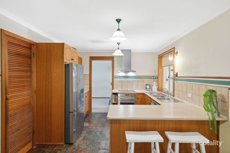 Property photo of 19 Quinvale Road Hallett Cove SA 5158