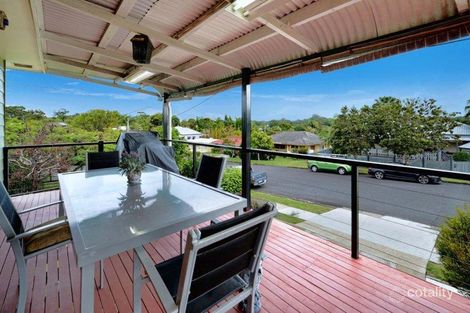12 Mole Ave, Southport, QLD 4215