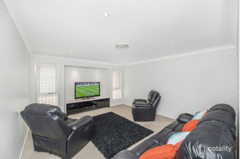 Property photo of 7 Seacres Close Wadalba NSW 2259