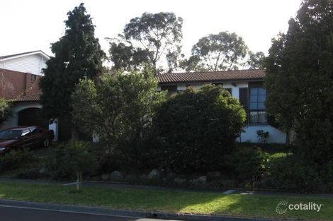 Property photo of 38 Mannering Drive Glen Waverley VIC 3150