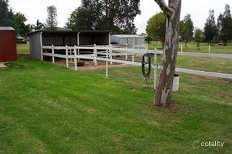 Property photo of 12 Cooper Road Glenvale QLD 4350