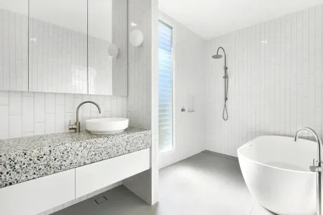 Property photo of 210 Cypress Terrace Palm Beach QLD 4221