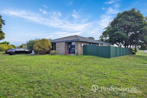 Property photo of 16 Chapple Drive Australind WA 6233