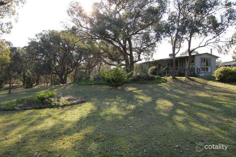 82 Mcintoshs Lane, Chepstowe, VIC 3351