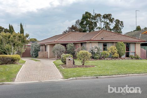 Property photo of 12 Rowan Parade Wendouree VIC 3355