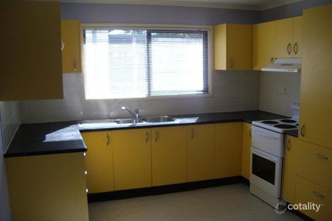 20 Waratah Dr, Crestmead, QLD 4132