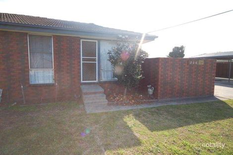 Property photo of 1/206-208 Wilsons Road Whittington VIC 3219