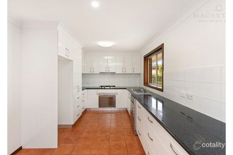Property photo of 2/2 Lachlan Place Tatton NSW 2650