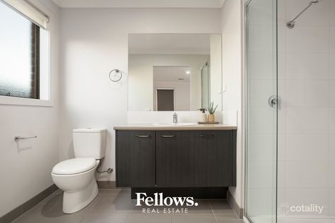 Property photo of 16 Double Delight Drive Beaconsfield VIC 3807