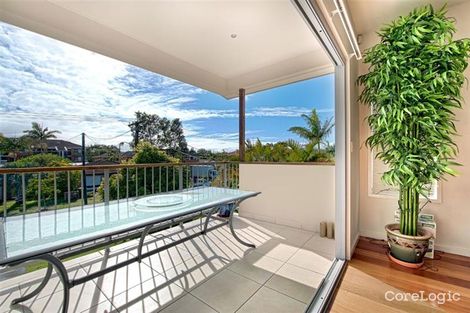 Property photo of 1/44 Milton Avenue Paradise Point QLD 4216