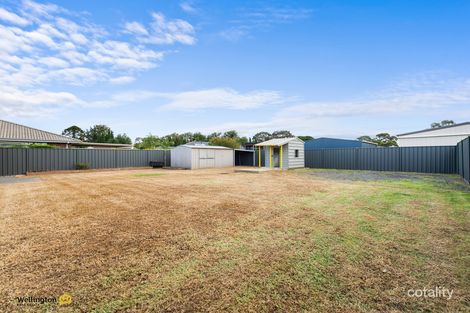 15 Dryden Pl, Sale, VIC 3850