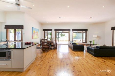 Property photo of 38 Gardiner Avenue St Morris SA 5068