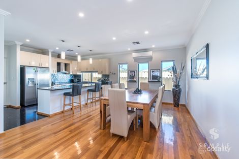 3 Paloma Ct, Hammond Park, WA 6164