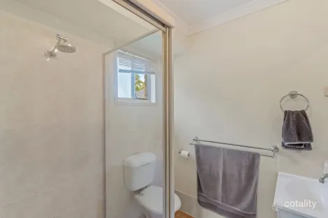 Property photo of 40 Meadowbrook Drive Meadowbrook QLD 4131