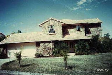 Property photo of 2 Woolner Place Mount Ommaney QLD 4074