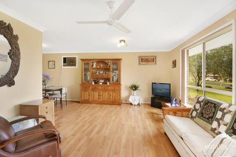 Property photo of 6 Yarra Avenue Port Macquarie NSW 2444