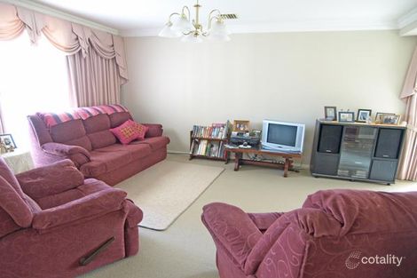 Property photo of 82 Bicentennial Drive Jerrabomberra NSW 2619
