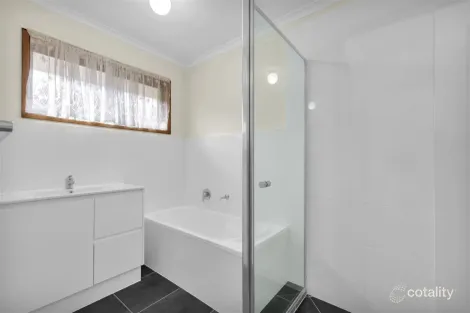 Property photo of 72 Balyarta Crescent Mooloolaba QLD 4557