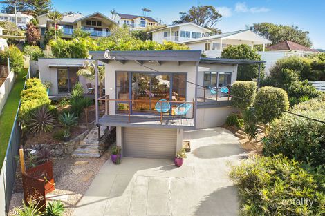 Property photo of 114 Ocean View Drive Wamberal NSW 2260