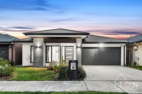 20 Hikari Cres, Cranbourne South, VIC 3977