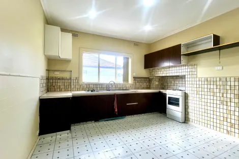 Property photo of 62 Erica Avenue St Albans VIC 3021