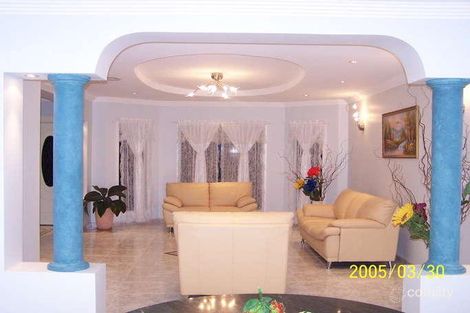 Property photo of 185 Englorie Park Drive Glen Alpine NSW 2560