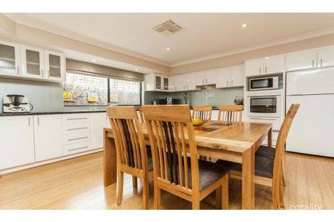 Property photo of 24 Kingfisher Place Stirling WA 6021