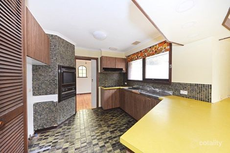 Property photo of 557 Waverley Road Glen Waverley VIC 3150