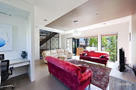 Property photo of 39 Zoe Circuit Northcote VIC 3070